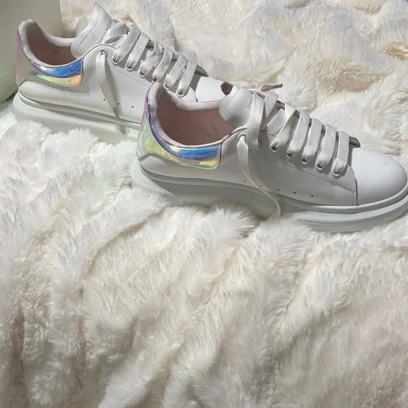 Alexander McQueen Men’s White Sneakers with Iridescent Detail - Picture 3 of 4